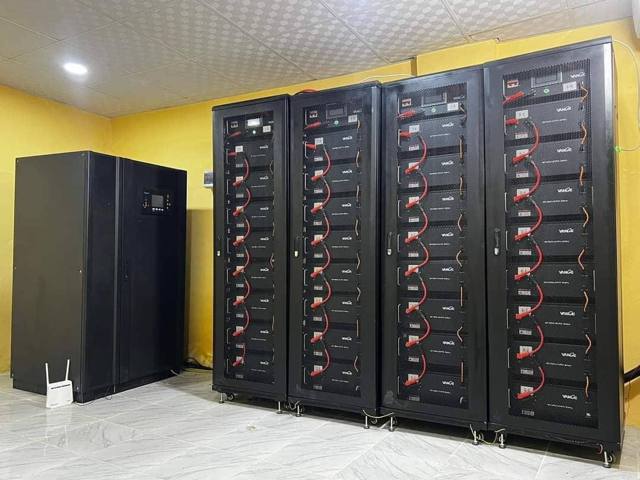Power infrastructure and UPS installation